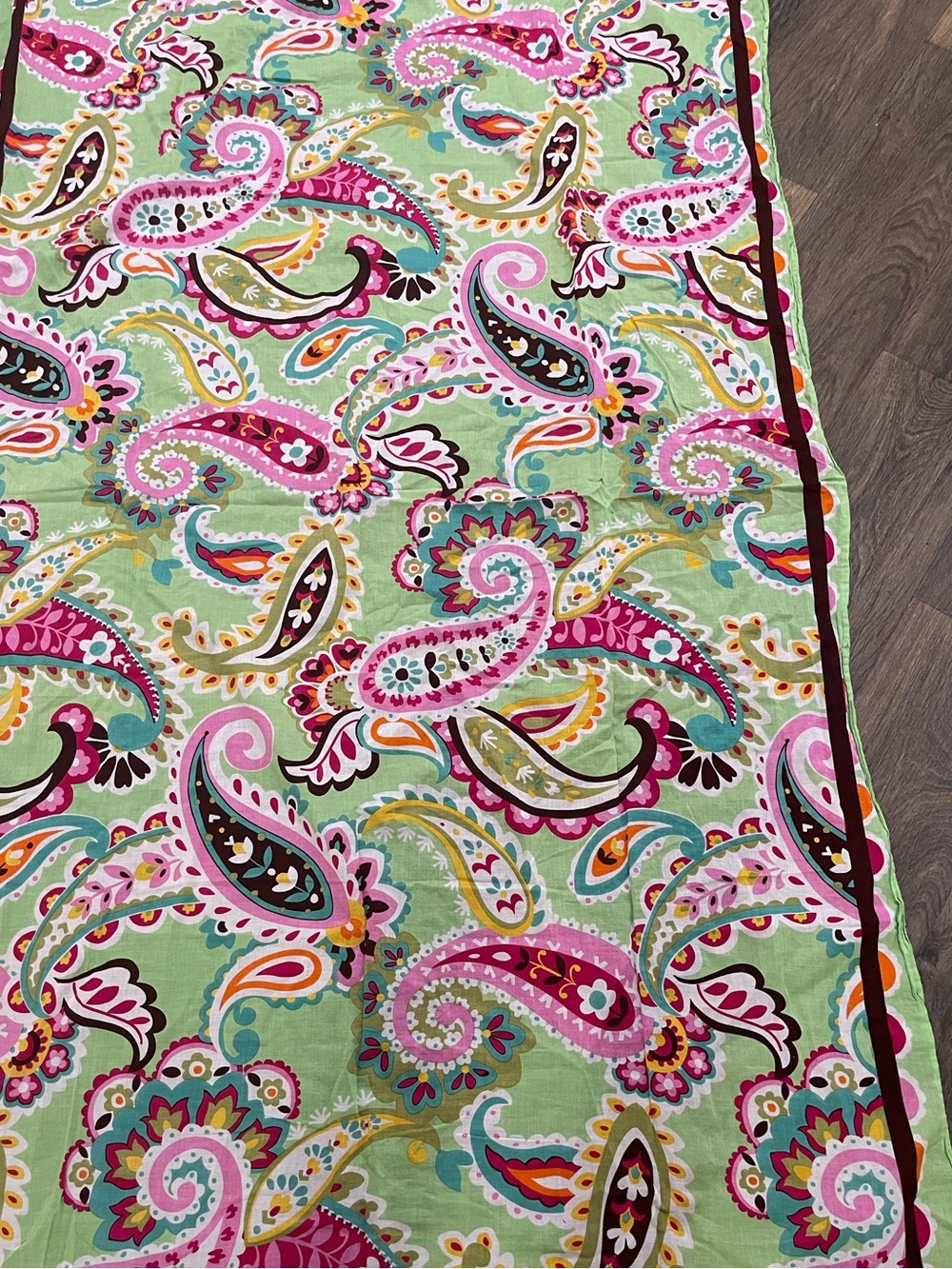 Vera Bradley Tutti Frutti Green Paisley Sarong Wrap Multiway Scarf Cover-Up